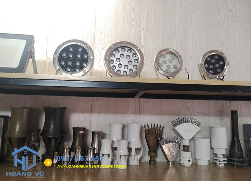 thi-cong-dai-phun-nuoc-san-vuon-12