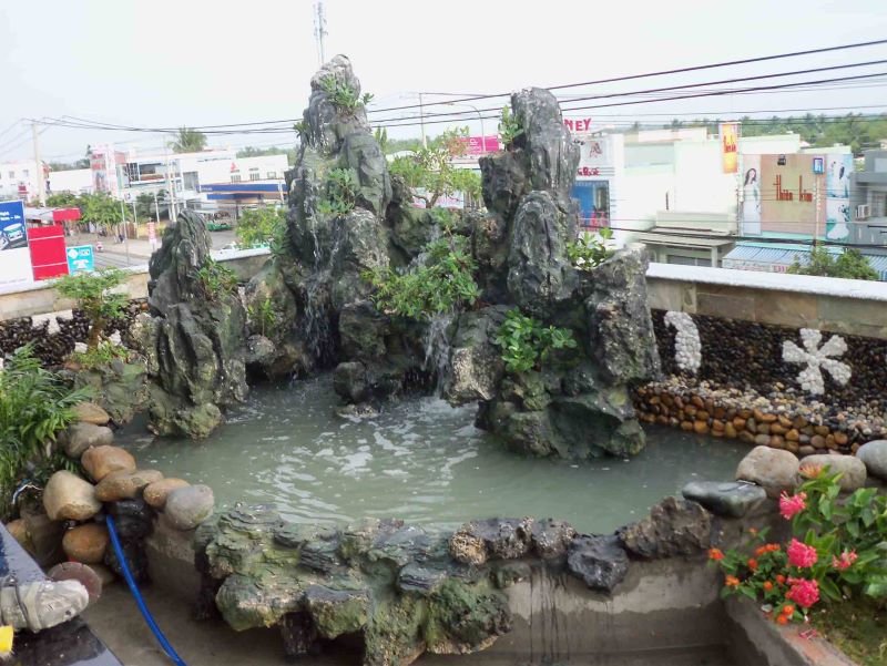 Đắp núi nhân tạo tại Đà Nẵng