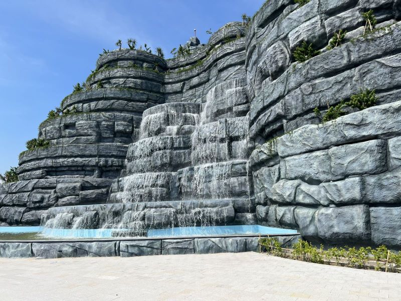 Đắp núi nhân tạo tại Đà Nẵng